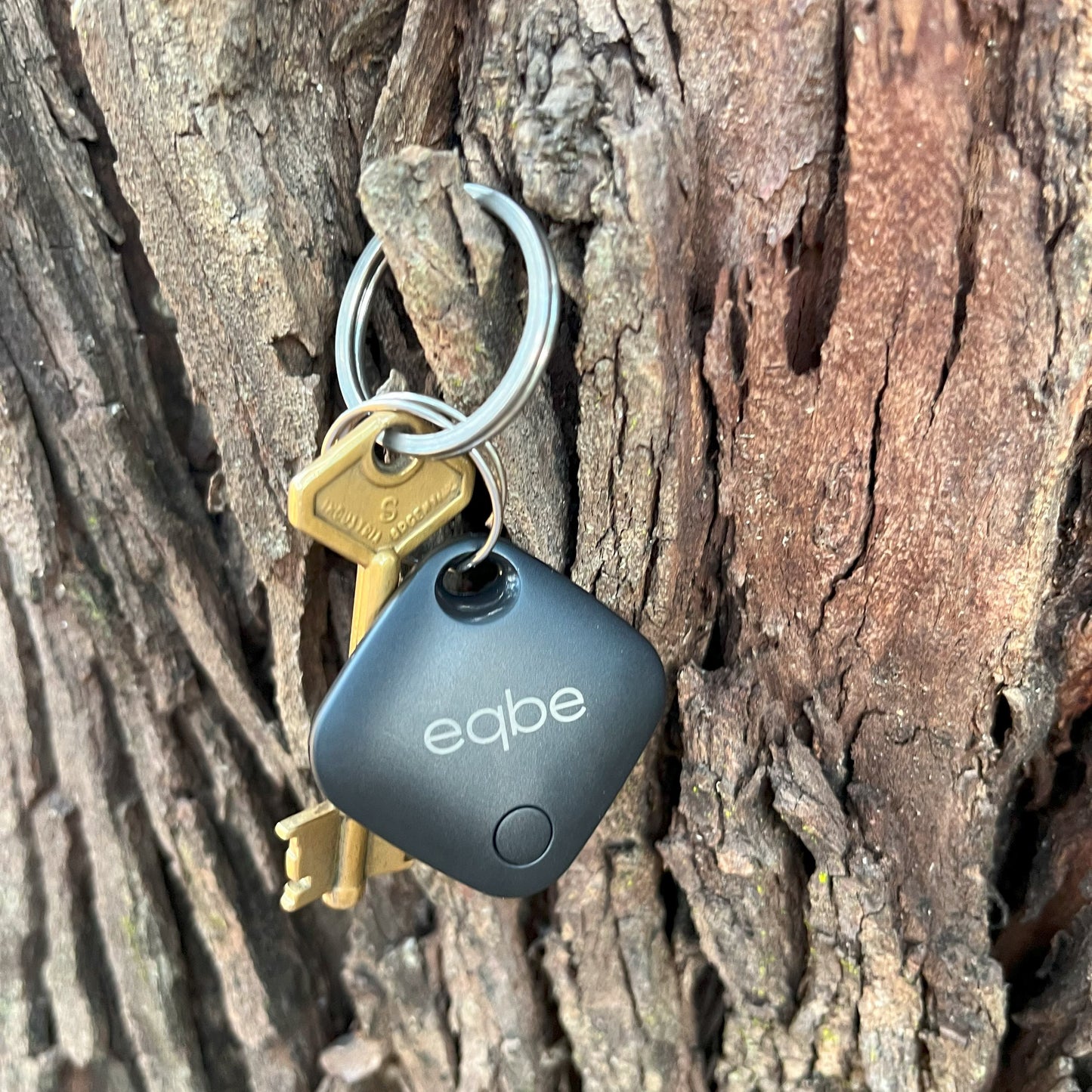 eqbe Tag Negro - Localizador Smart para Android